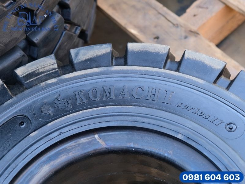 Vỏ xe nâng Komachi giá rẻ bán chạy tại An Phát