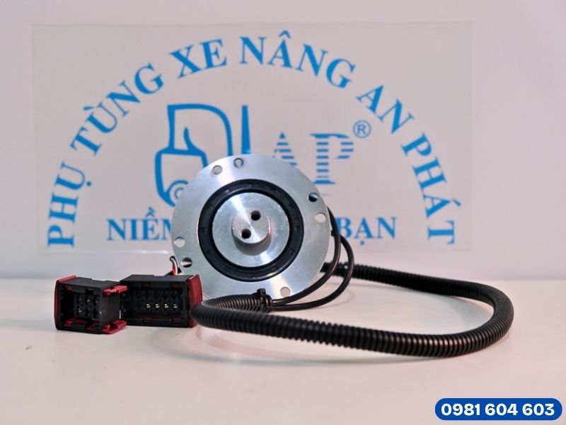 Cận cảnh cảm biến vô lăng lái 50453843 chất lượng
