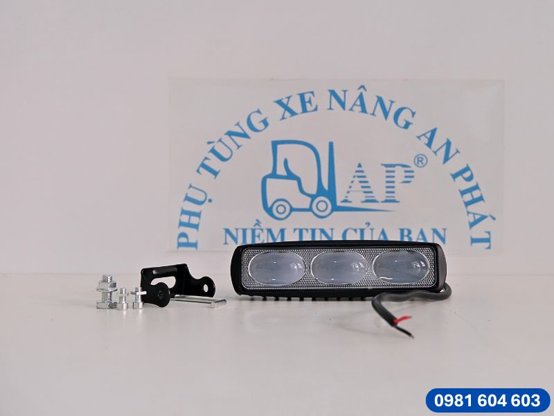 Đèn cảnh báo đỏ vạch thẳng 3 mắt DQ DC10-80V
