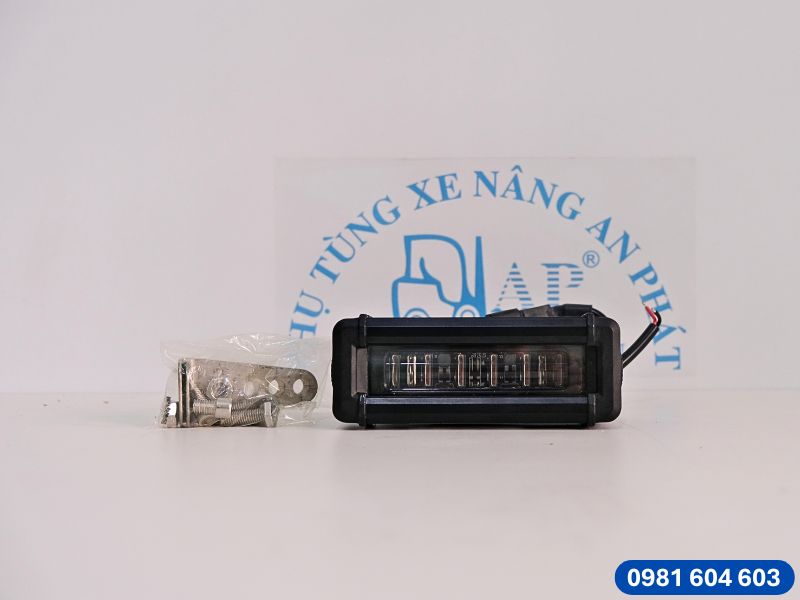 Đèn cảnh báo vạch đỏ 9-60V DC